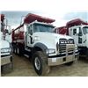 Image 3 : 2020 MACK GR64F Dump Truck