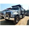 Image 1 : 2020 MACK GR64F Dump Truck