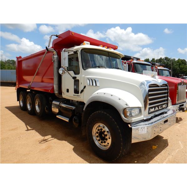 2014 MACK GU713 Dump Truck