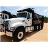 Image 1 : 2011 MACK GU713 Dump Truck