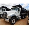 Image 1 : 2009 MACK GU713 Dump Truck