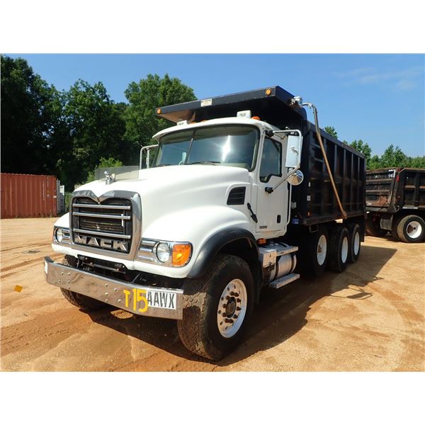 2007 MACK CV713 Dump Truck