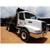 Image 4 : 2007 VOLVO VHD Dump Truck