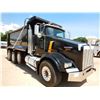 Image 4 : 2000 KENWORTH T800 Dump Truck
