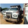 Image 1 : 2003 MACK RD688S Dump Truck