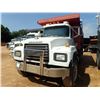 Image 1 : 1998 MACK RD688S Dump Truck