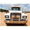 Image 5 : 2000 MACK RD688S Cab and Chassis Truck