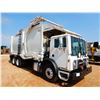 Image 4 : 2020 MACK TE64 TERRAPRO Garbage / Sanitation Truck