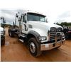 Image 4 : 2021 MACK GR64F Roll Off Truck