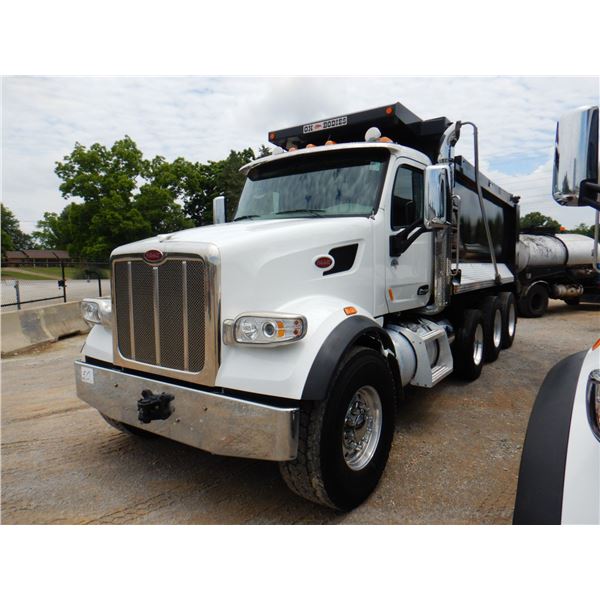 2020 PETERBILT 567 Dump Truck