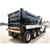 Image 3 : 2020 PETERBILT 567 Dump Truck