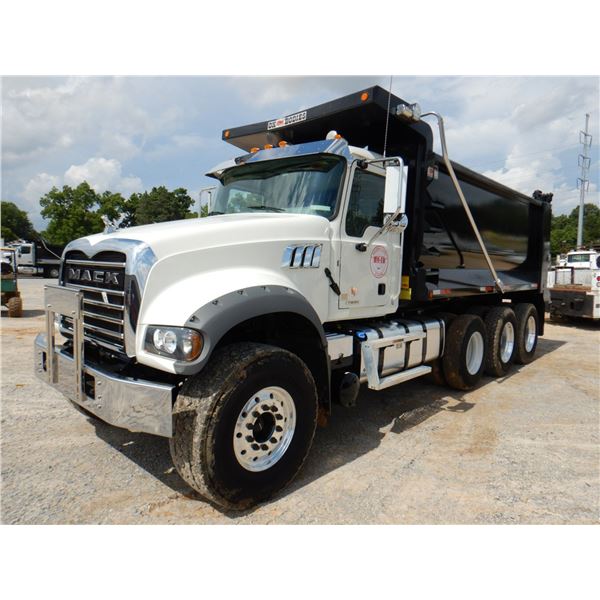 2021 MACK GR64F Dump Truck