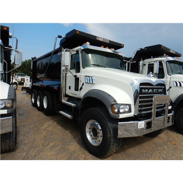 2021 MACK GR64F Dump Truck