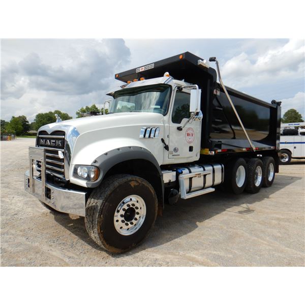 2021 MACK GR64F Dump Truck