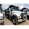 Image 4 : 2021 MACK GR64F Dump Truck