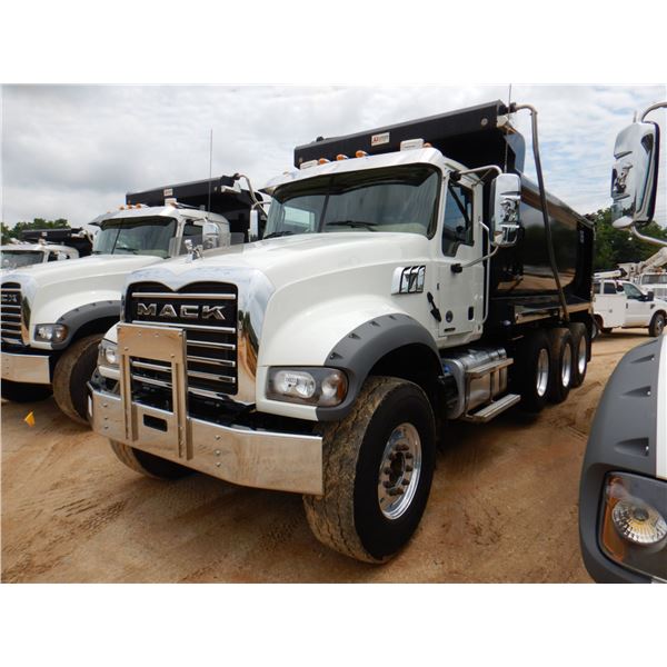 2021 MACK GR64F Dump Truck