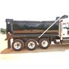 Image 9 : 2021 MACK GR64F Dump Truck