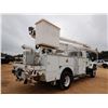 Image 3 : 2007 INTERNATIONAL 7300 Bucket Truck