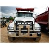Image 5 : 2020 MACK GR64F Dump Truck