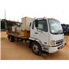 Image 4 : 2009 MITSUBISHI FUSO FK260 STRIPING TRUCK
