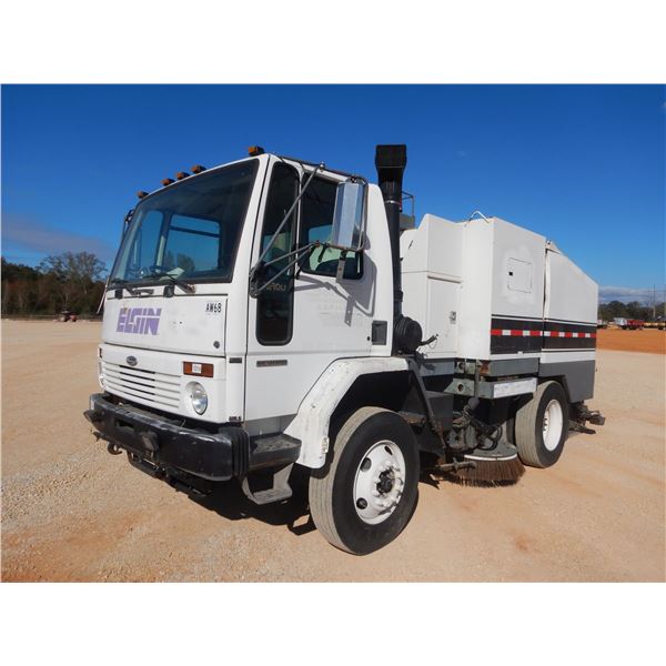 2002 ELGIN EAGLE SERIES F Sweeper Truck