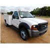 Image 4 : 2007 FORD F450 XL Service / Mechanic Truck