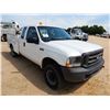 Image 4 : 2003 FORD F250 XL Service / Mechanic Truck