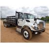 Image 4 : 2017 INTERNATIONAL 7400 Flatbed Truck