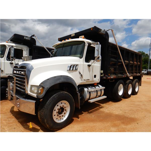 2007 MACK CTP713 Dump Truck