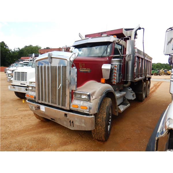2003 KENWORTH W900 Dump Truck