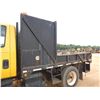 Image 6 : 2002 INTERNATIONAL 4400 Flatbed Dump Truck