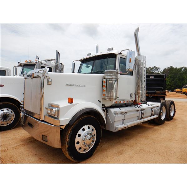2013 WESTERN STAR 4900EX Day Cab Truck