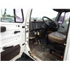 Image 13 : 1997 INTERNATIONAL 2574 Day Cab Truck