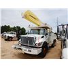 Image 2 : 2009 INTERNATIONAL WORKSTAR 7400 Bucket Truck