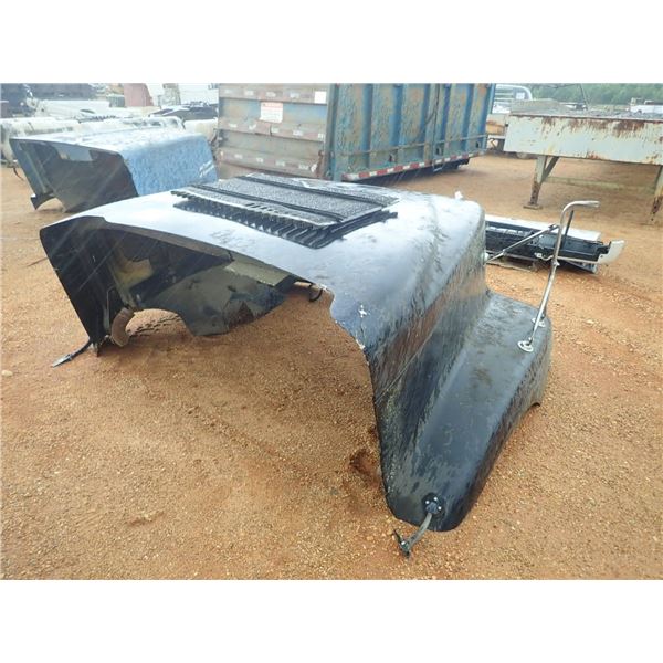 INTERNATIONAL TRUCK/TRACTOR HOOD