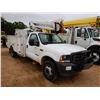 Image 4 : 2003 FORD F550 XL Bucket Truck