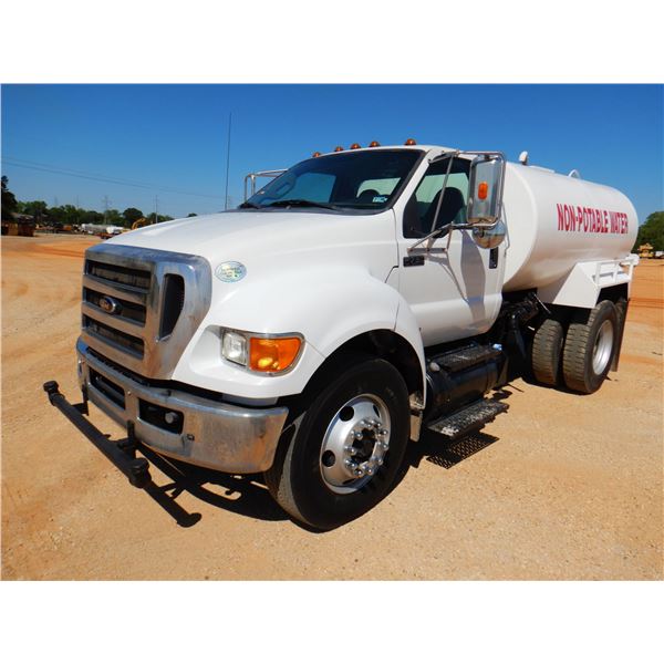 2012 FORD F750 Water Truck