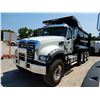Image 4 : 2021 MACK GR64F Dump Truck