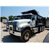 Image 4 : 2021 MACK GR64F Dump Truck