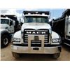 Image 5 : 2021 MACK GR64F Dump Truck