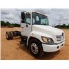 Image 4 : 2005 HINO  Cab and Chassis Truck