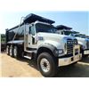 Image 3 : 2020 MACK GR64F Dump Truck