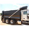 Image 6 : 2011 MACK GU713 Dump Truck