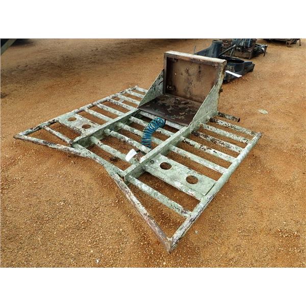 HEADACHE RACK, fits truck/tractor (A-1)