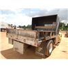 Image 3 : 2002 INTERNATIONAL 4400 Flatbed Dump Truck