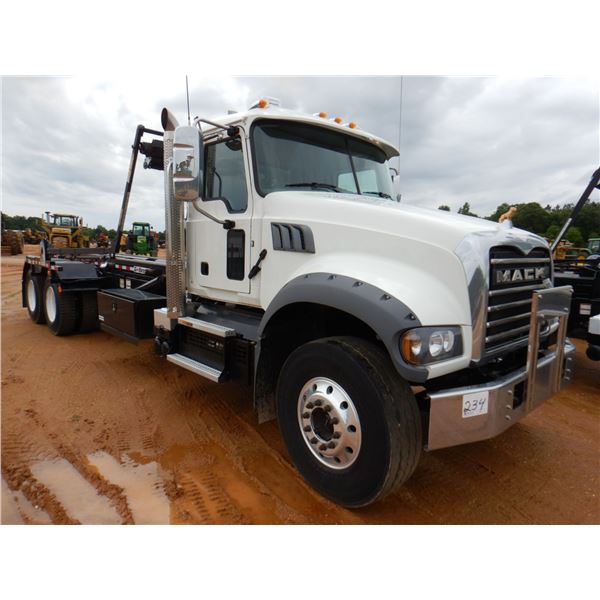 2021 MACK GR64F Roll Off Truck