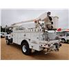 Image 2 : 2007 INTERNATIONAL 7300 Bucket Truck