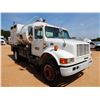 Image 4 : 1998 INTERNATIONAL 4700 Vacuum Truck