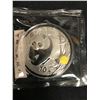 Image 2 : China 2002 Panda 10 Yuan 1oz Silver Coin