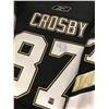 Image 2 : SIDNEY CROSBY SIGNED REEBOK PENGUINS JERSEY ( FRAMEWORTH HALO)